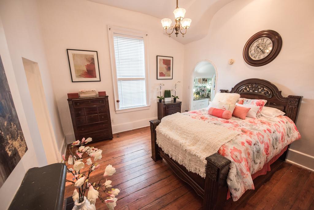 Downtown Memphis Shellcrest Apartments Экстерьер фото
